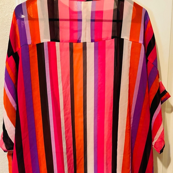 Ladies Sheer Cover All. Size 1X - Picture 2 of 3